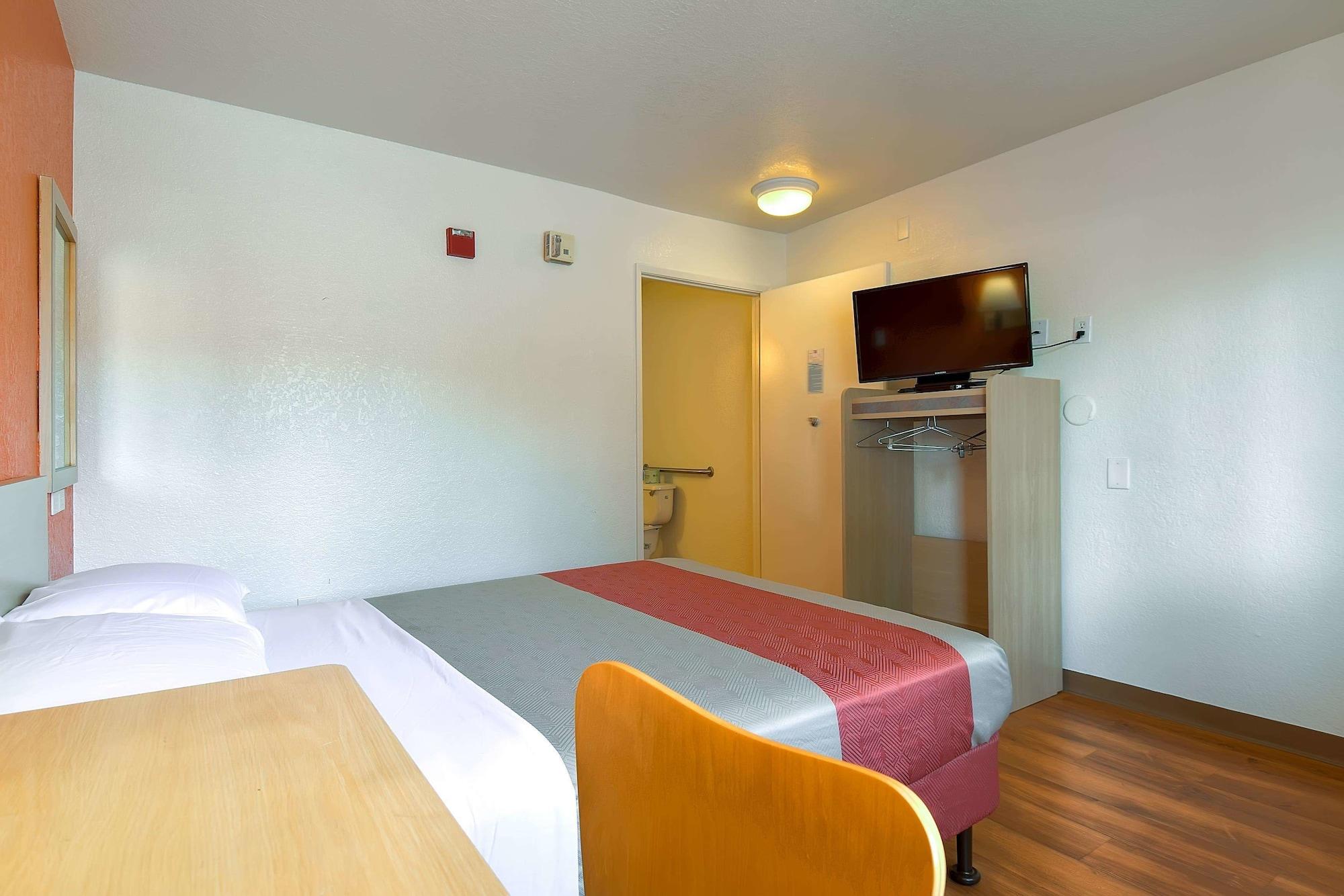 Motel 6-Westminster, CA - South - Long Beach Area Exterior foto
