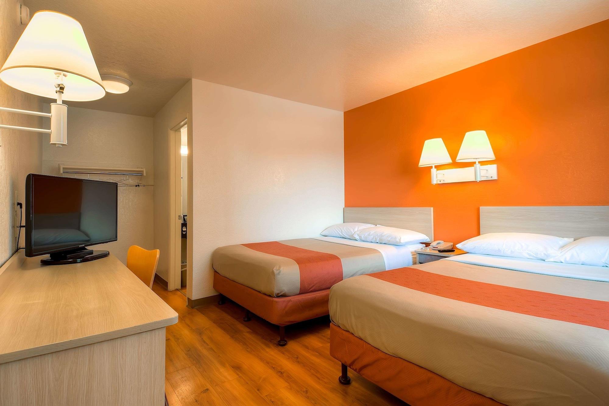 Motel 6-Westminster, CA - South - Long Beach Area Exterior foto